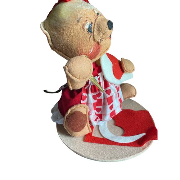 Annalee 1997 10"  Valentine Open Eyes Gold Scissors Doll With Bag Mint Condition - Picture 2 of 8